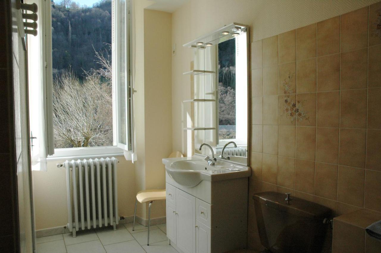 Appart Le Chili- Quartier Thermal- Parc Remarquable - Linge Fourni Luz-Saint-Sauveur Phòng bức ảnh